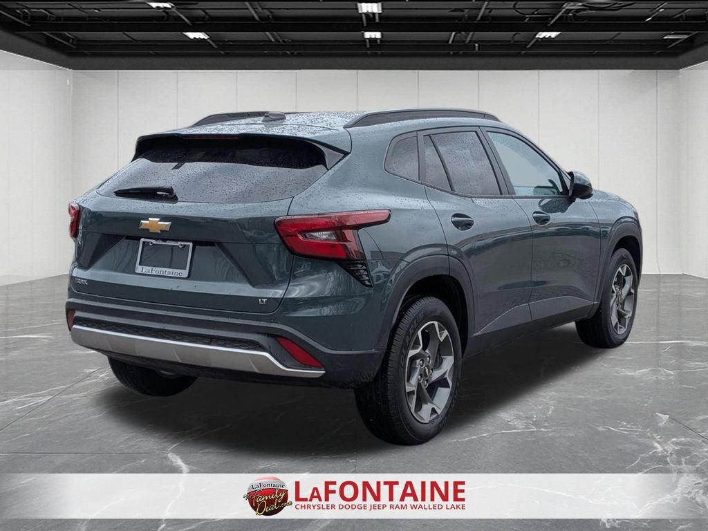 2025 Chevrolet Trax FWD LT