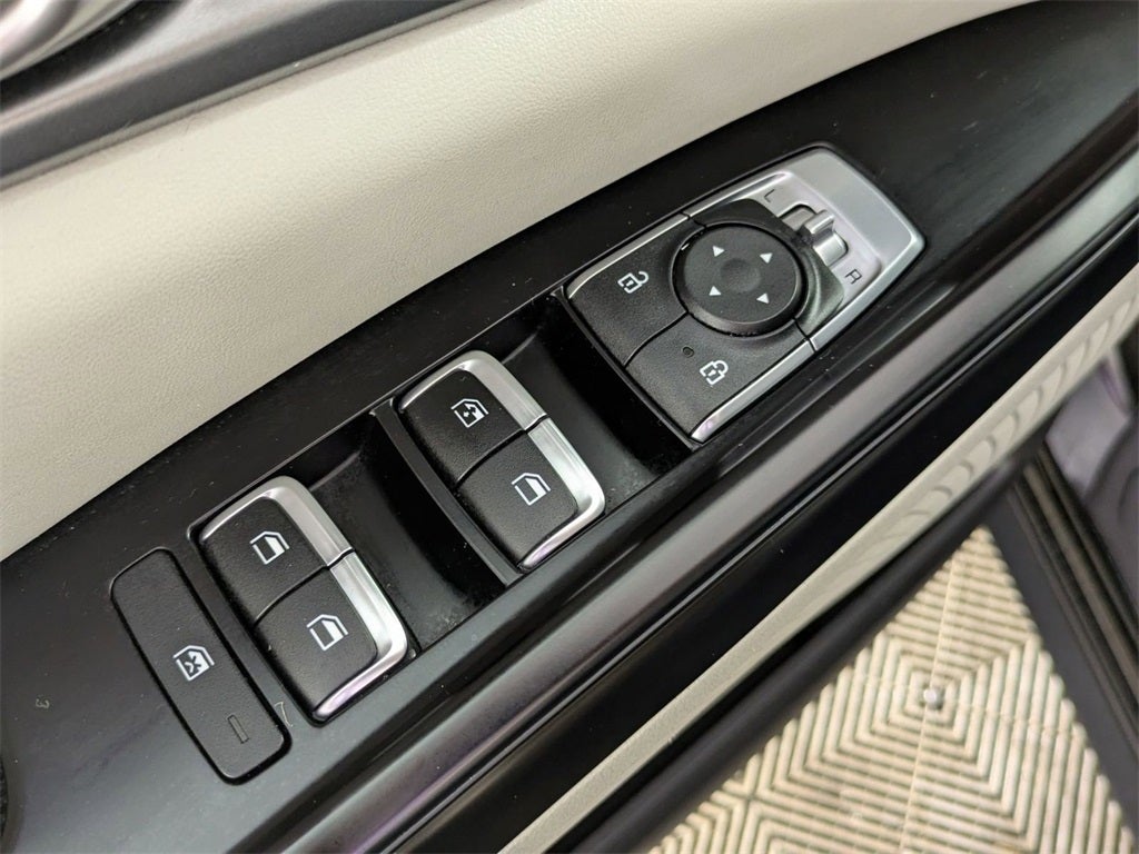 2024 Kia Carnival MPV LX Seat Package