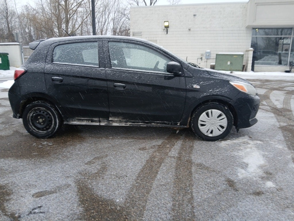 2022 Mitsubishi Mirage ES