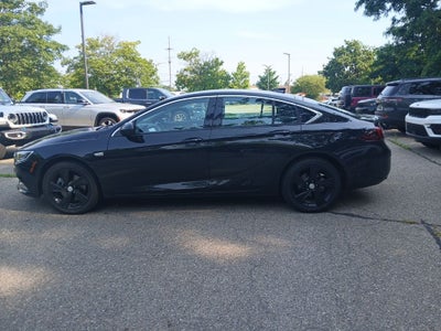 2020 Buick Regal Essence