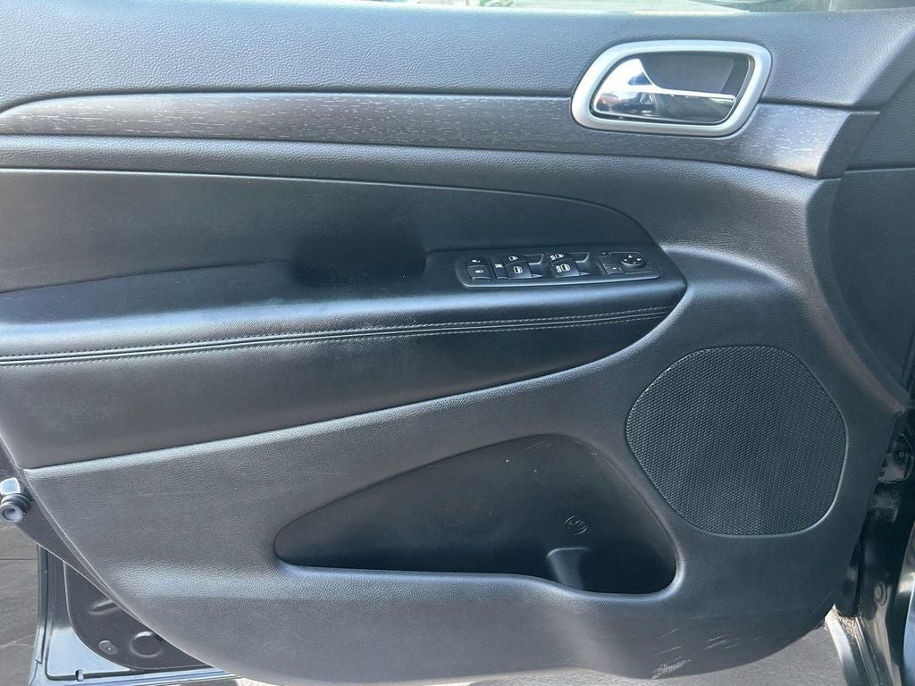 2018 Jeep Grand Cherokee Laredo E