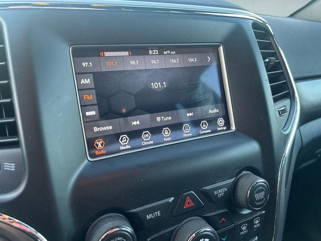 2018 Jeep Grand Cherokee Laredo E