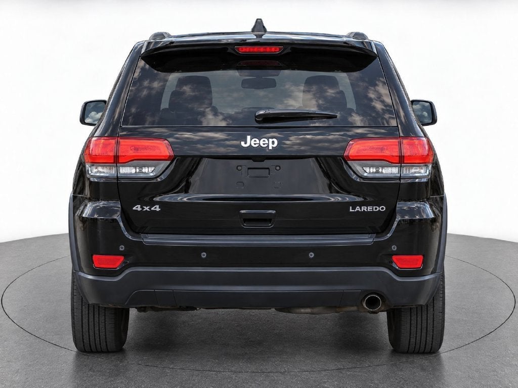 2019 Jeep Grand Cherokee Laredo E