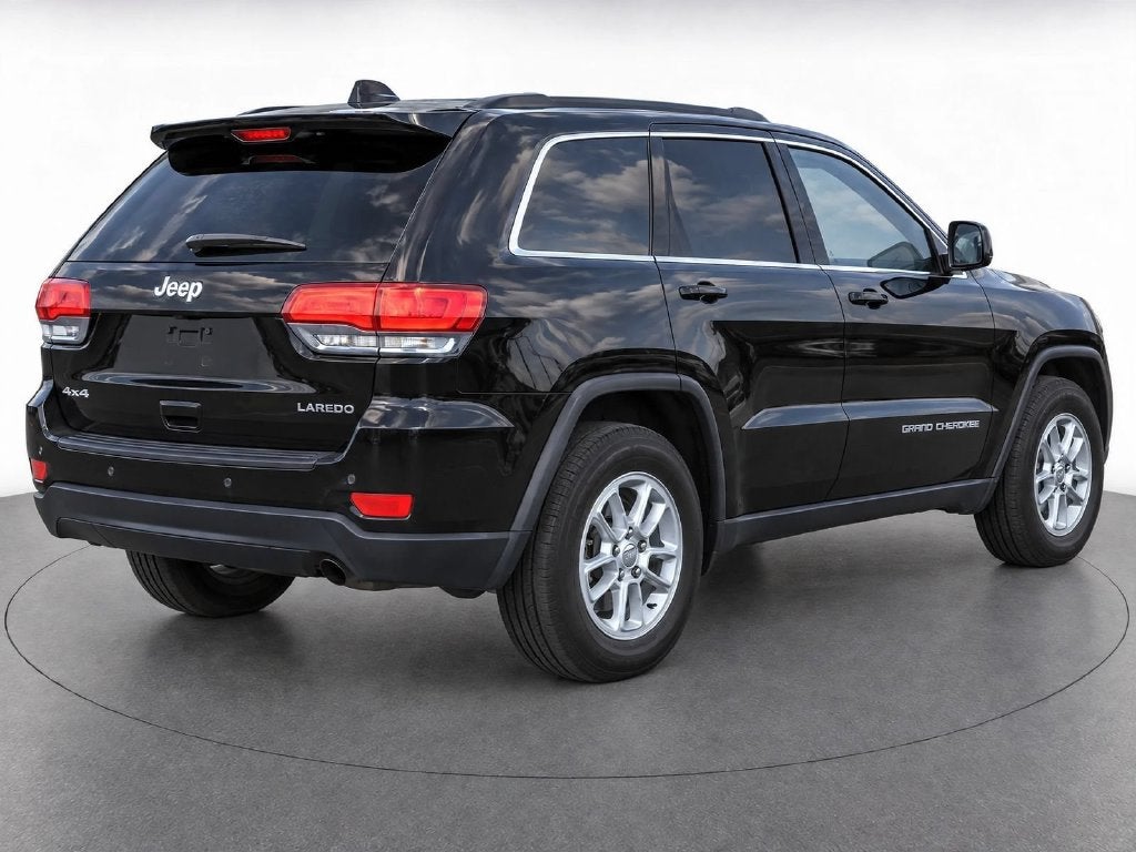 2019 Jeep Grand Cherokee Laredo E