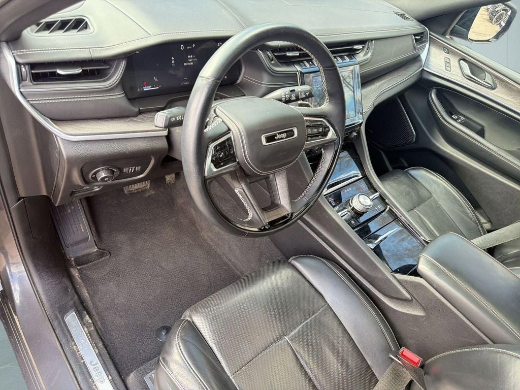2022 Jeep Grand Cherokee Overland