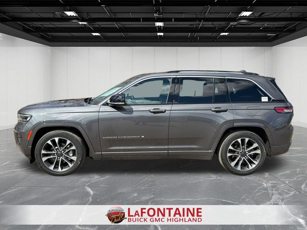 2022 Jeep Grand Cherokee Overland