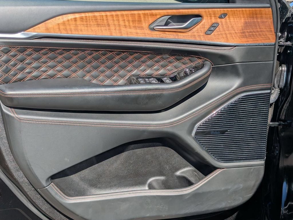 2023 Jeep Grand Cherokee L Summit