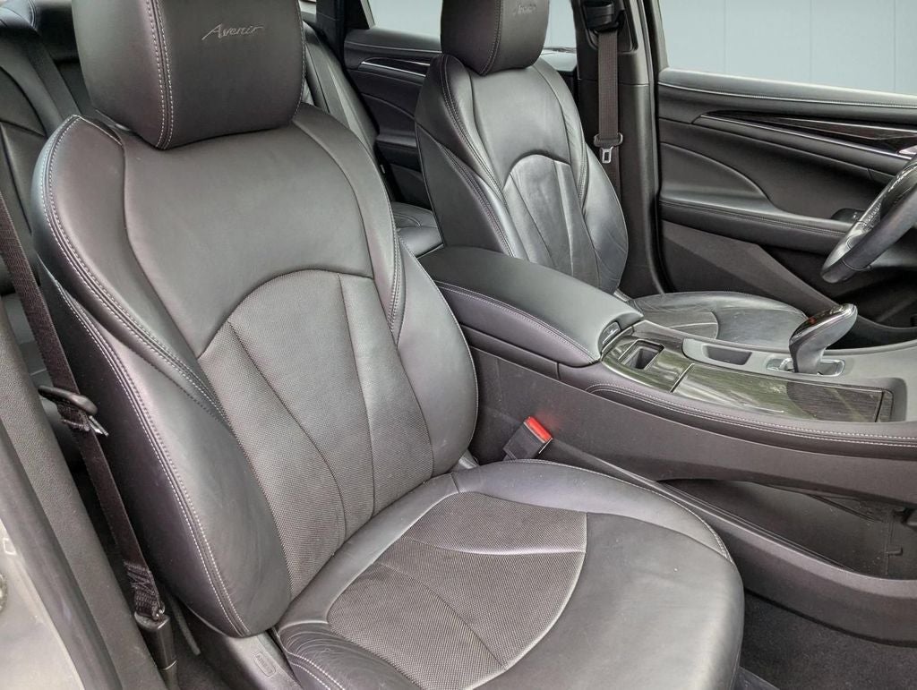 2018 Buick LaCrosse Avenir