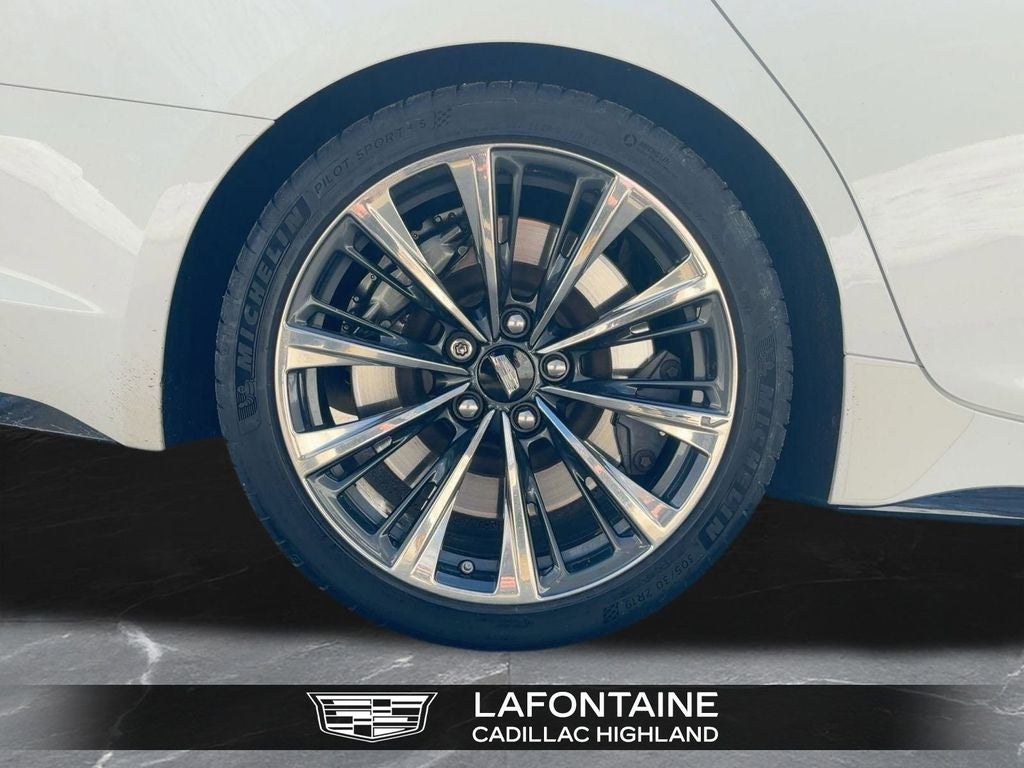 2022 Cadillac CT5 V-Series