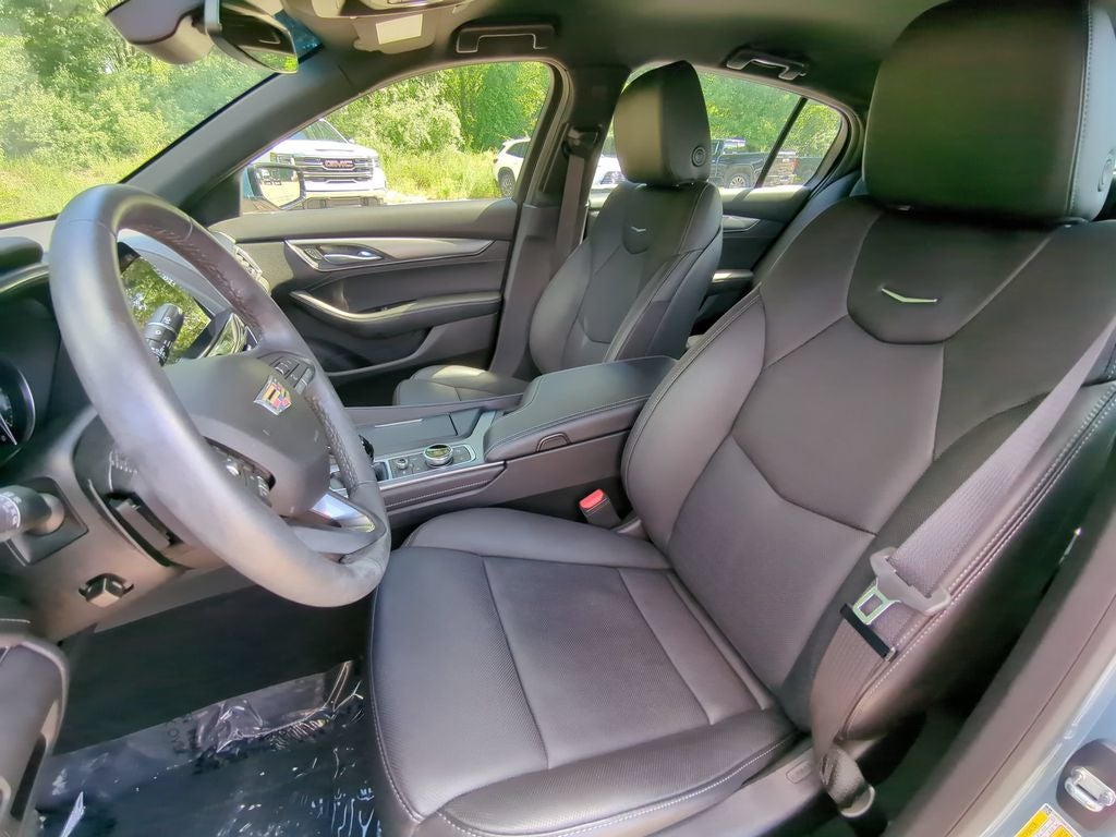2023 Cadillac CT5 Luxury