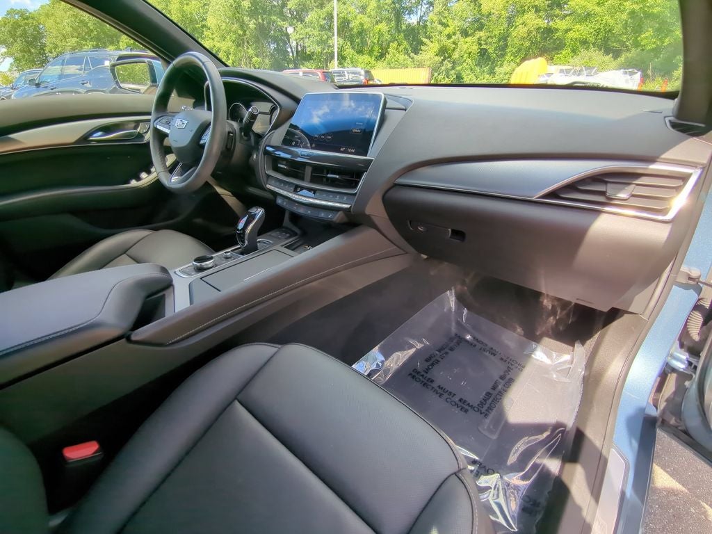2023 Cadillac CT5 Luxury
