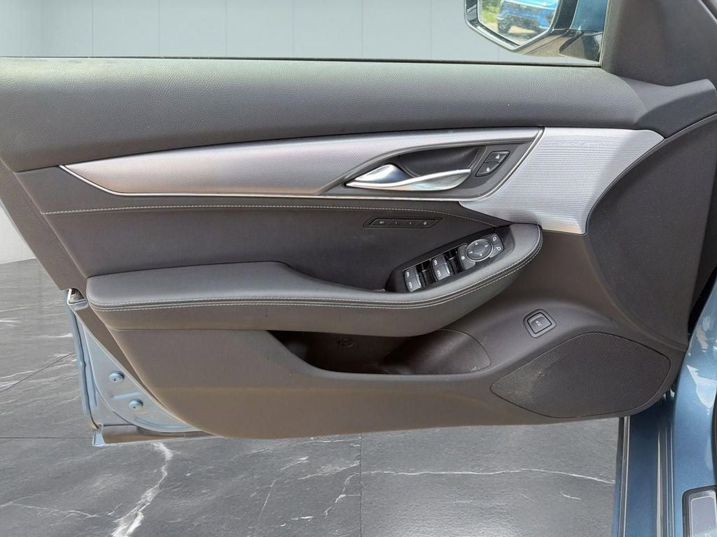 2023 Cadillac CT5 Luxury