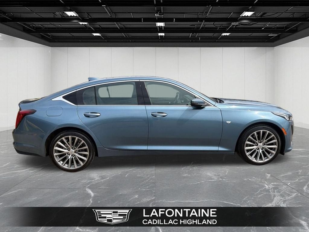 2023 Cadillac CT5 Luxury