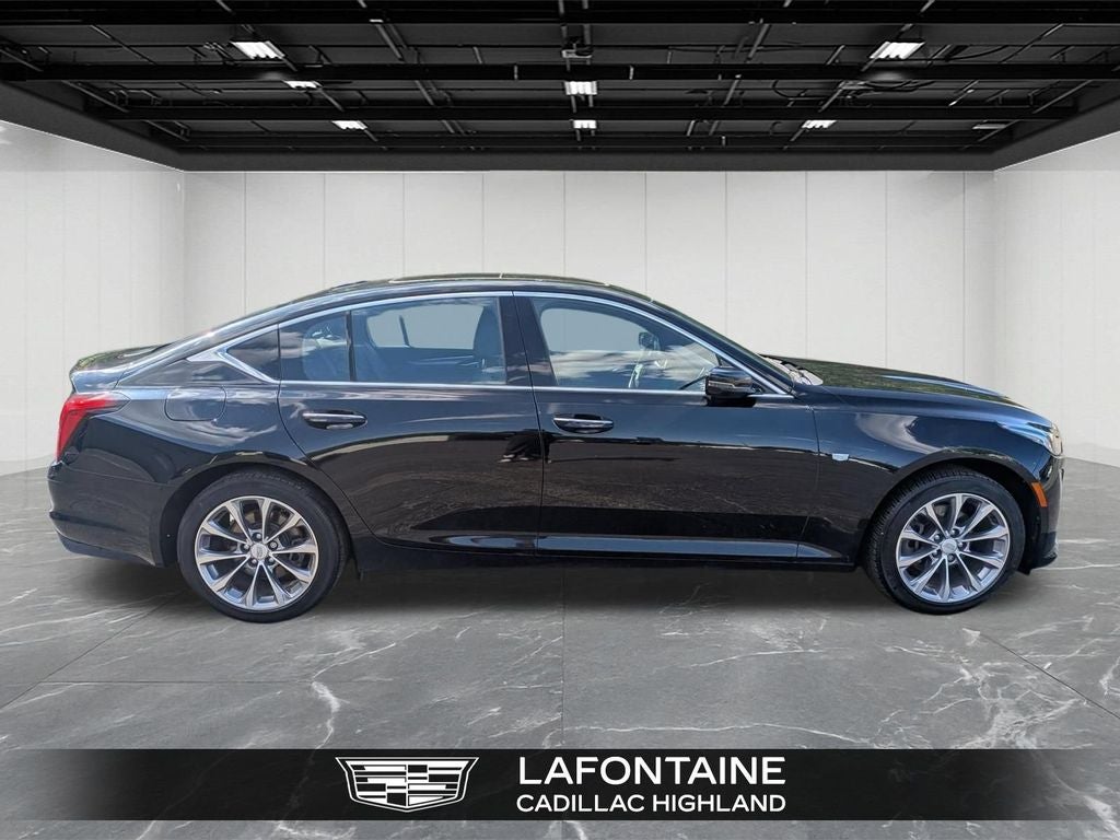 2023 Cadillac CT5 Luxury
