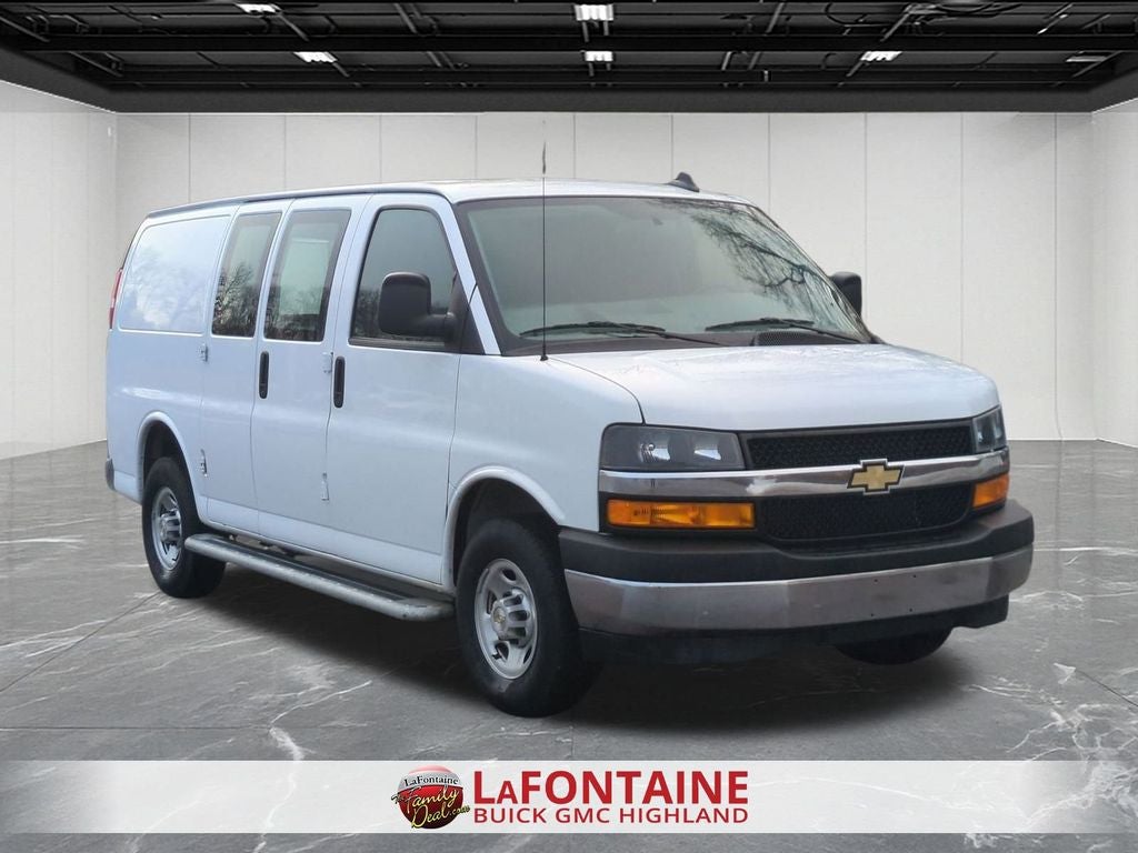 2024 Chevrolet Express 2500 Work Van Cargo