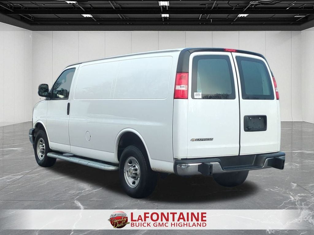 2024 Chevrolet Express 2500 Work Van Cargo