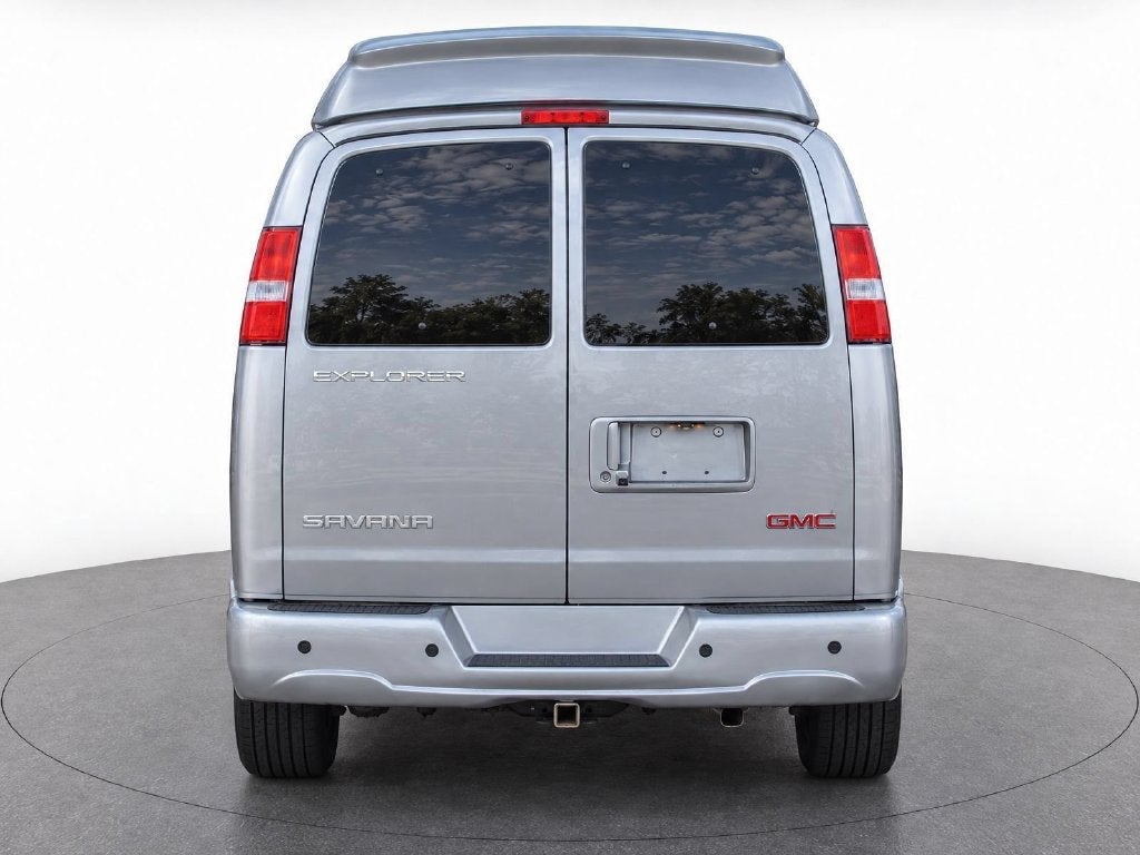 2021 GMC Savana 2500 LS