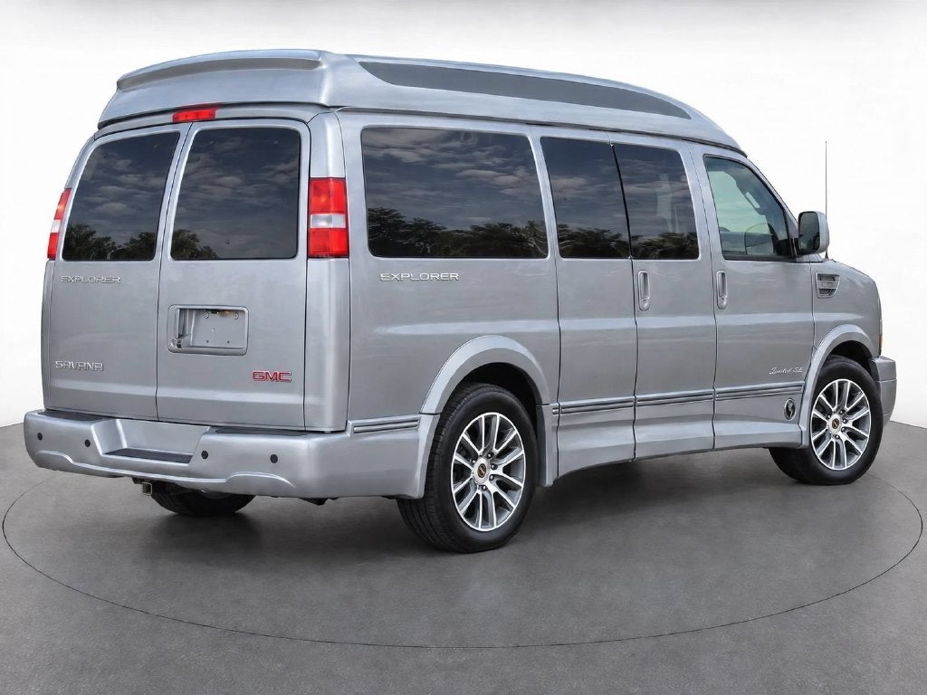 2021 GMC Savana 2500 LS