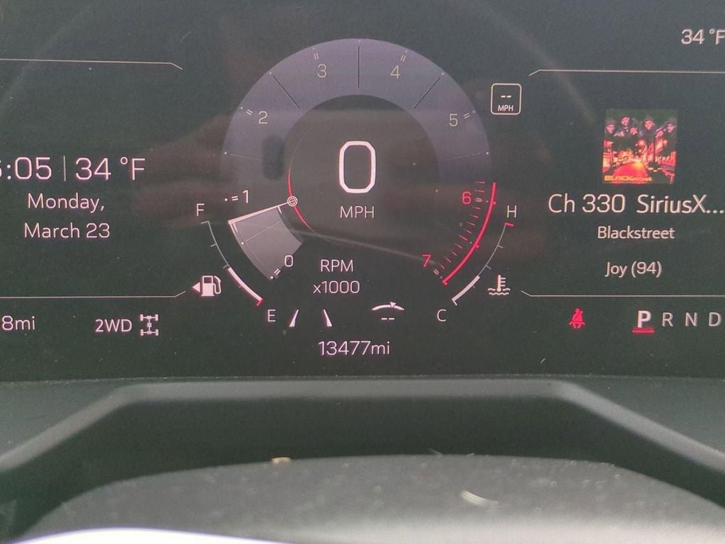 2024 GMC Acadia Elevation