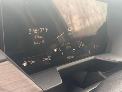 2025 GMC Acadia Denali