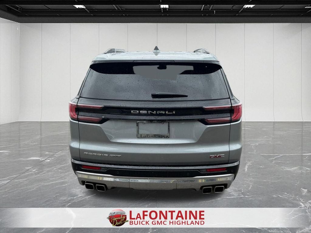 2025 GMC Acadia Denali