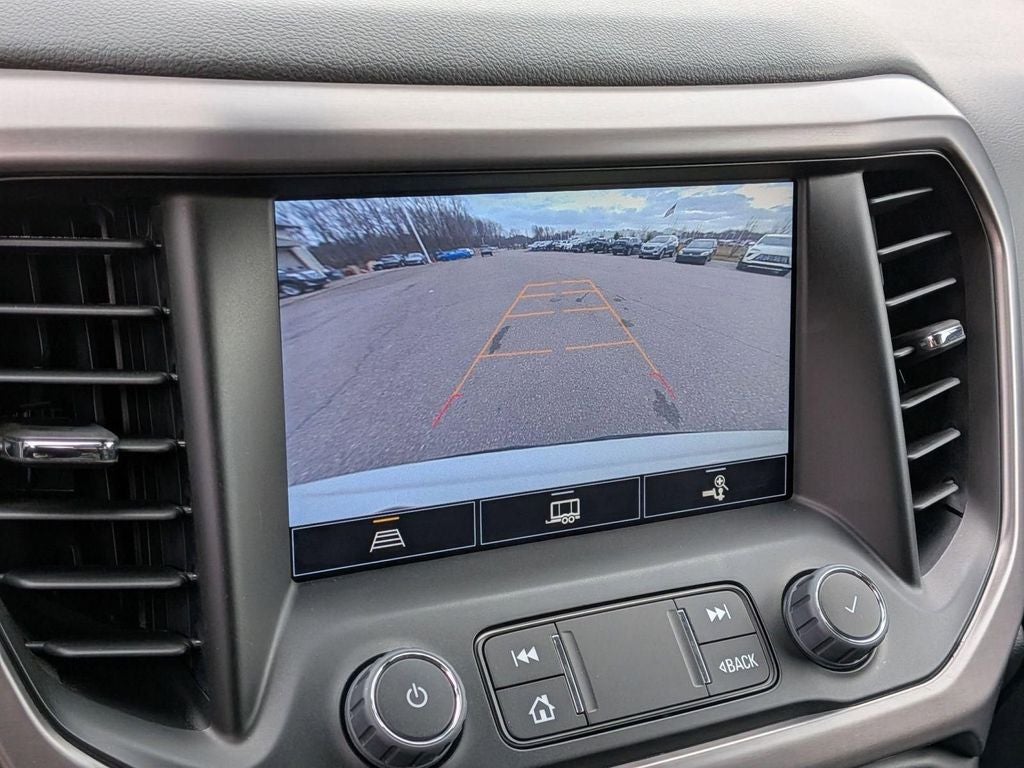 2023 GMC Acadia AT4