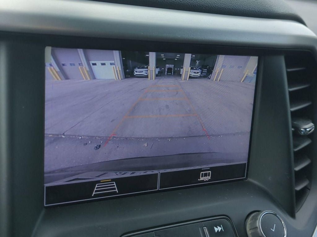 2022 GMC Acadia SLE