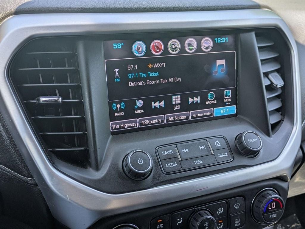 2017 GMC Acadia SLT-1