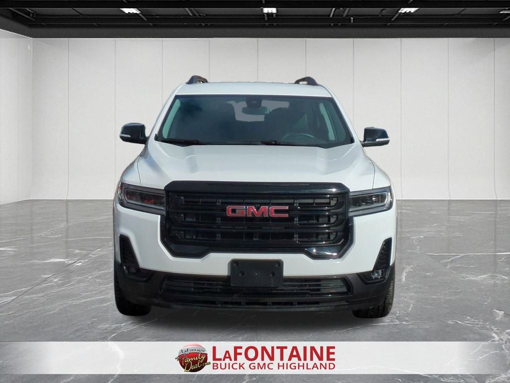 2023 GMC Acadia SLT