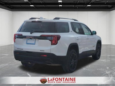 2023 GMC Acadia SLT