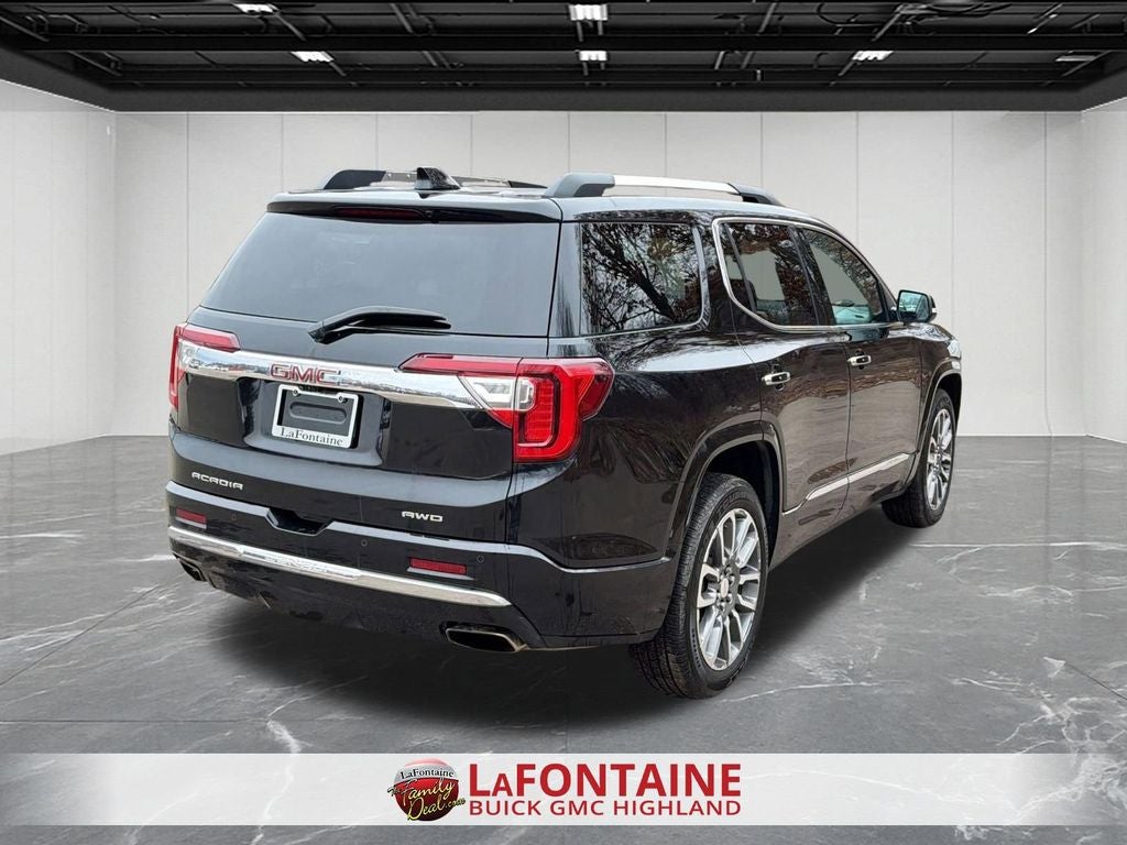 2021 GMC Acadia Denali