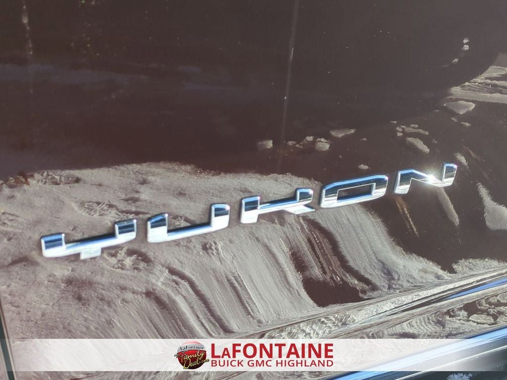 2023 GMC Yukon XL SLT