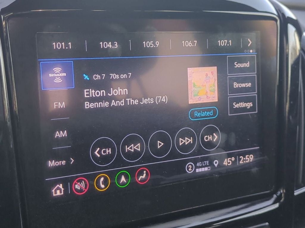 2023 Chevrolet Traverse RS