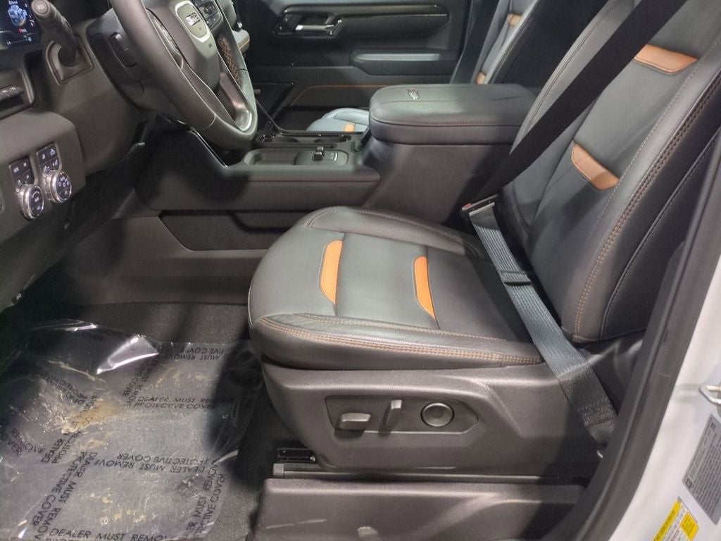 2025 GMC Sierra 2500HD AT4