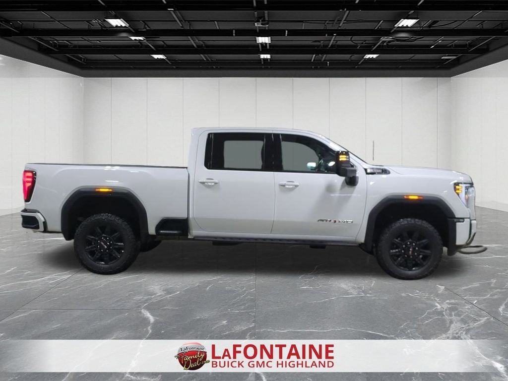 2025 GMC Sierra 2500HD AT4