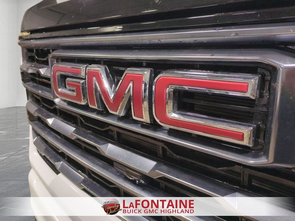 2025 GMC Sierra 2500HD AT4