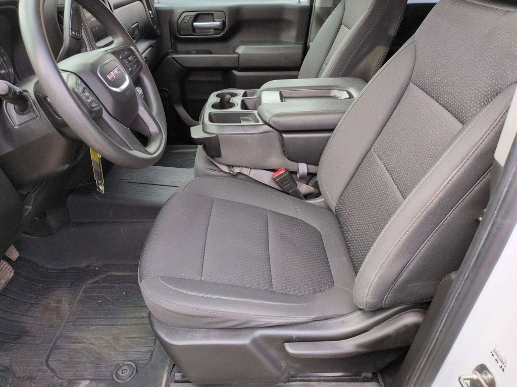 2023 GMC Sierra 2500HD Pro