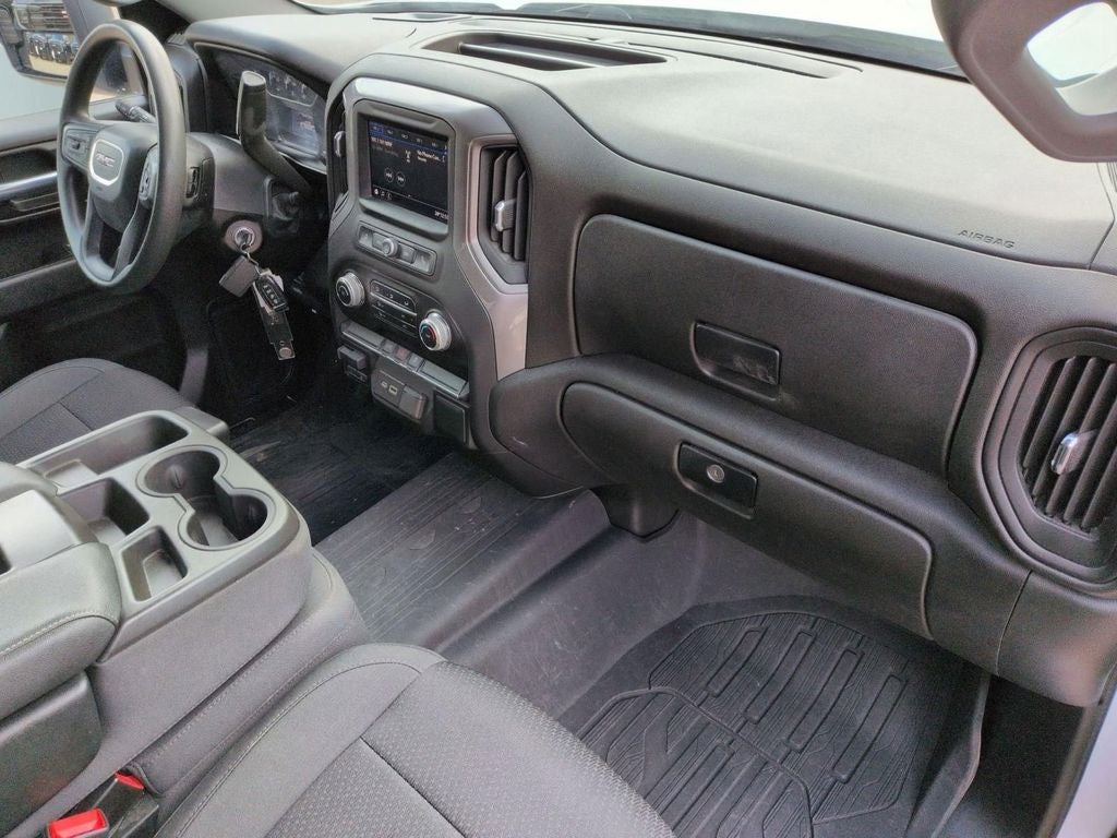 2023 GMC Sierra 2500HD Pro