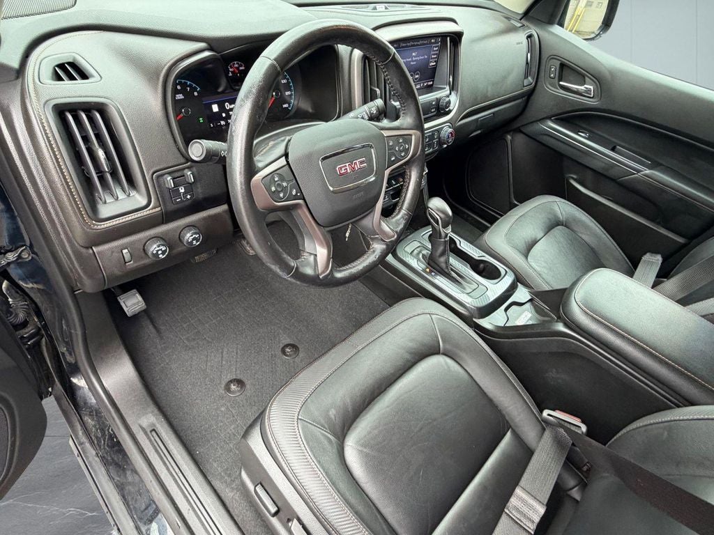 2022 GMC Canyon AT4 w/Leather