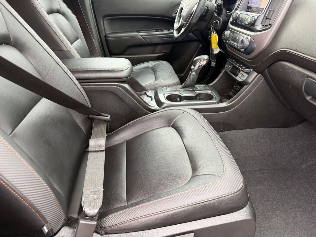 2022 GMC Canyon AT4 w/Leather