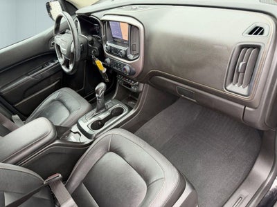 2022 GMC Canyon AT4 w/Leather