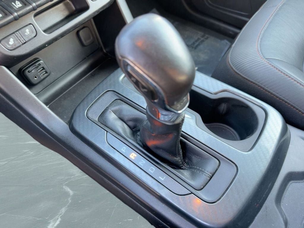 2022 GMC Canyon AT4 w/Leather