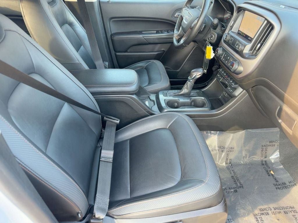 2022 GMC Canyon AT4 w/Leather