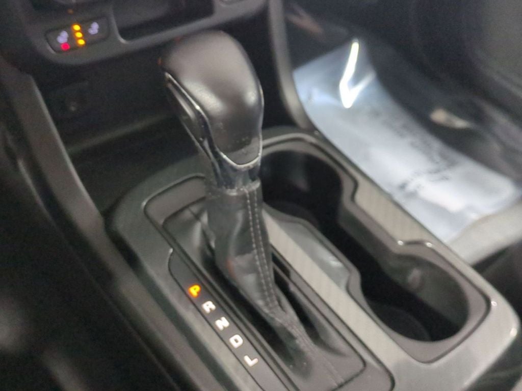 2022 GMC Canyon AT4 w/Leather