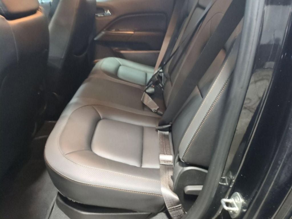 2022 GMC Canyon AT4 w/Leather