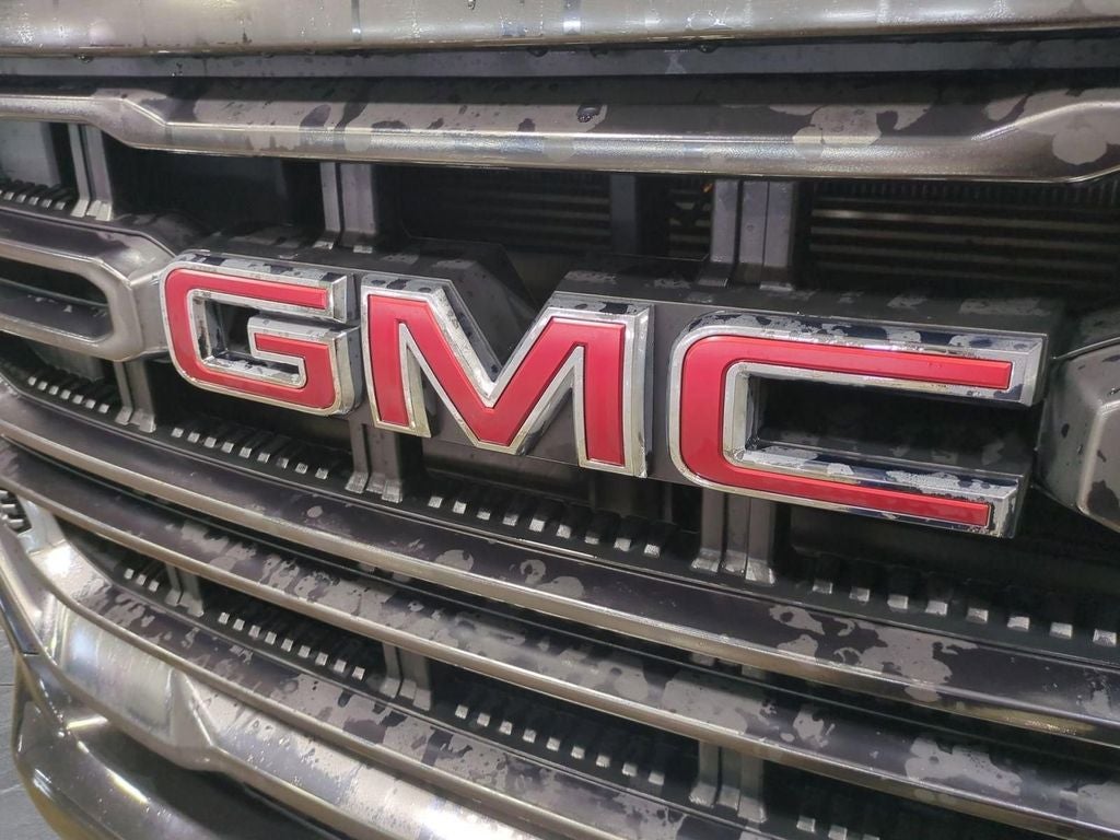 2022 GMC Canyon AT4 w/Leather