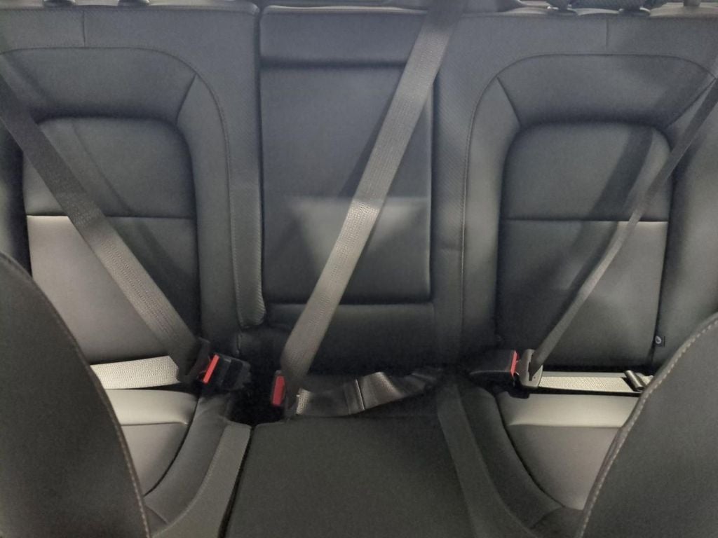 2022 GMC Canyon AT4 w/Leather