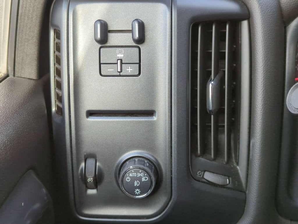 2018 GMC Sierra 1500 Base