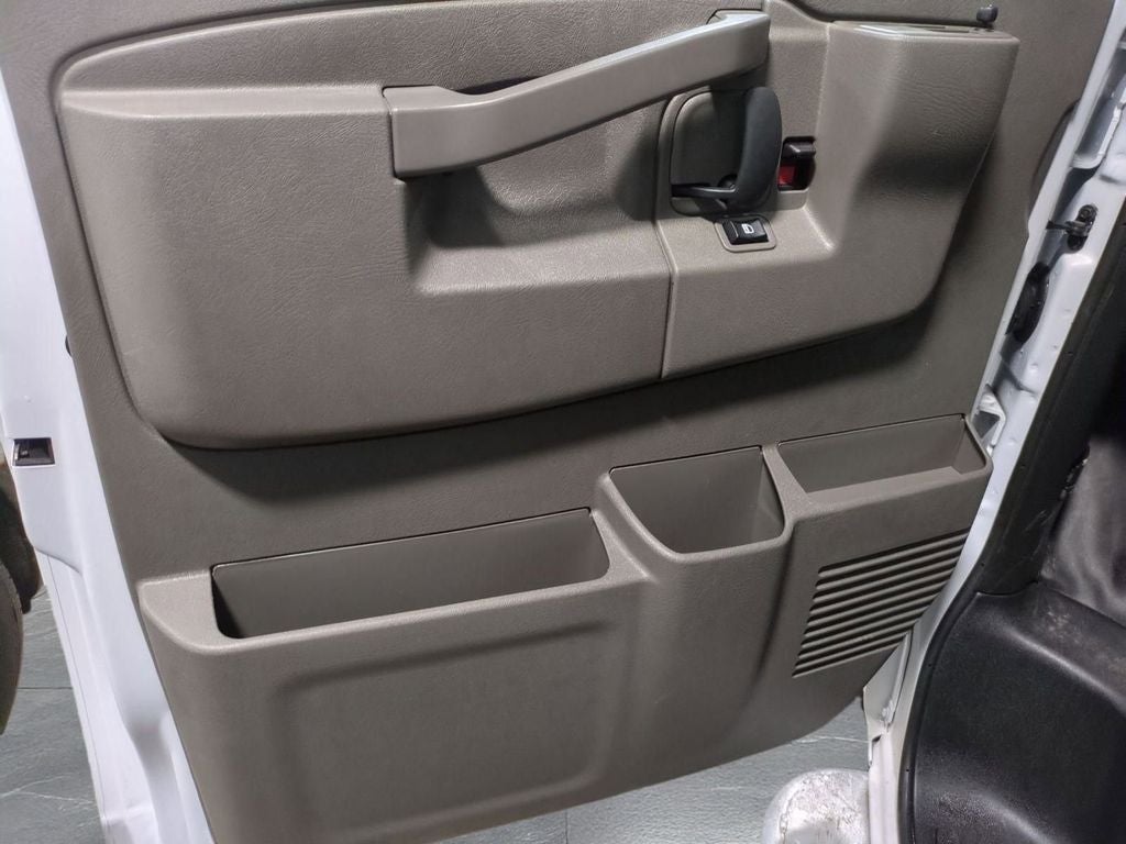 2024 GMC Savana 2500 Work Van