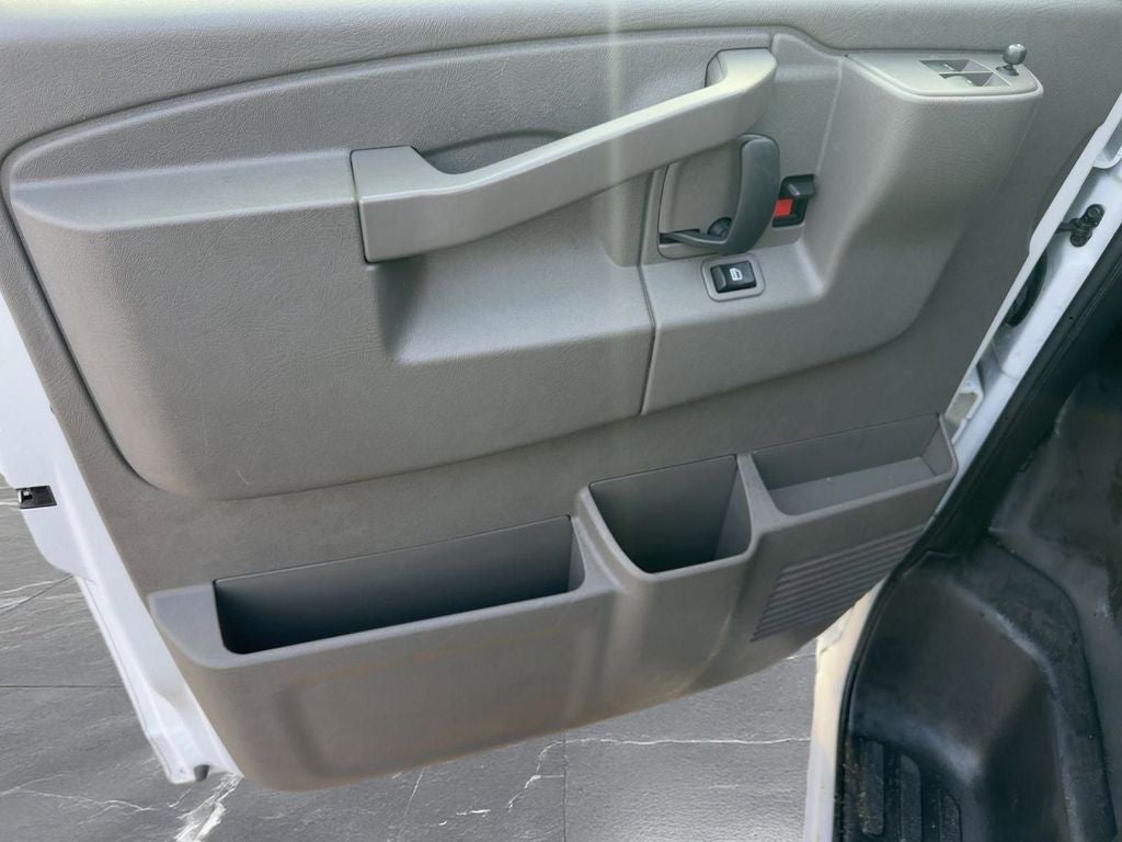 2024 GMC Savana 2500 Work Van